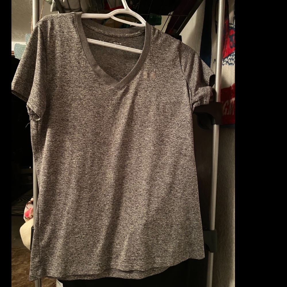 Under armour tee